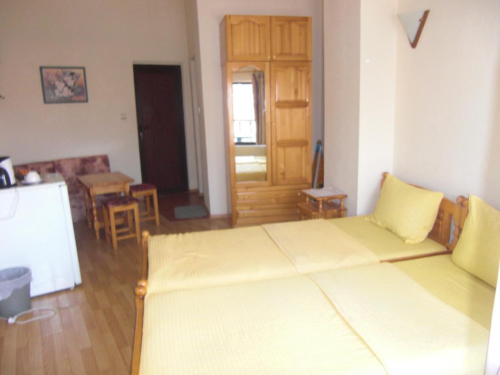 Guest House Antoaneta Nesebar Exteriér fotografie